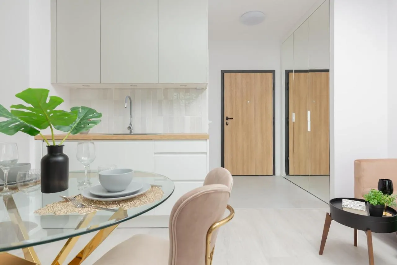Cozy Studio Zupnicza Soho Factory By Noclegi Renters Warsaw 0*,  Poland