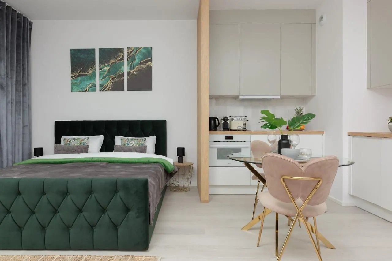 Cozy Studio Zupnicza Soho Factory By Noclegi Renters Warsaw