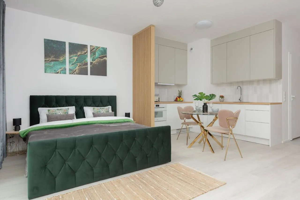 Cozy Studio Zupnicza Soho Factory By Noclegi Renters Warsaw